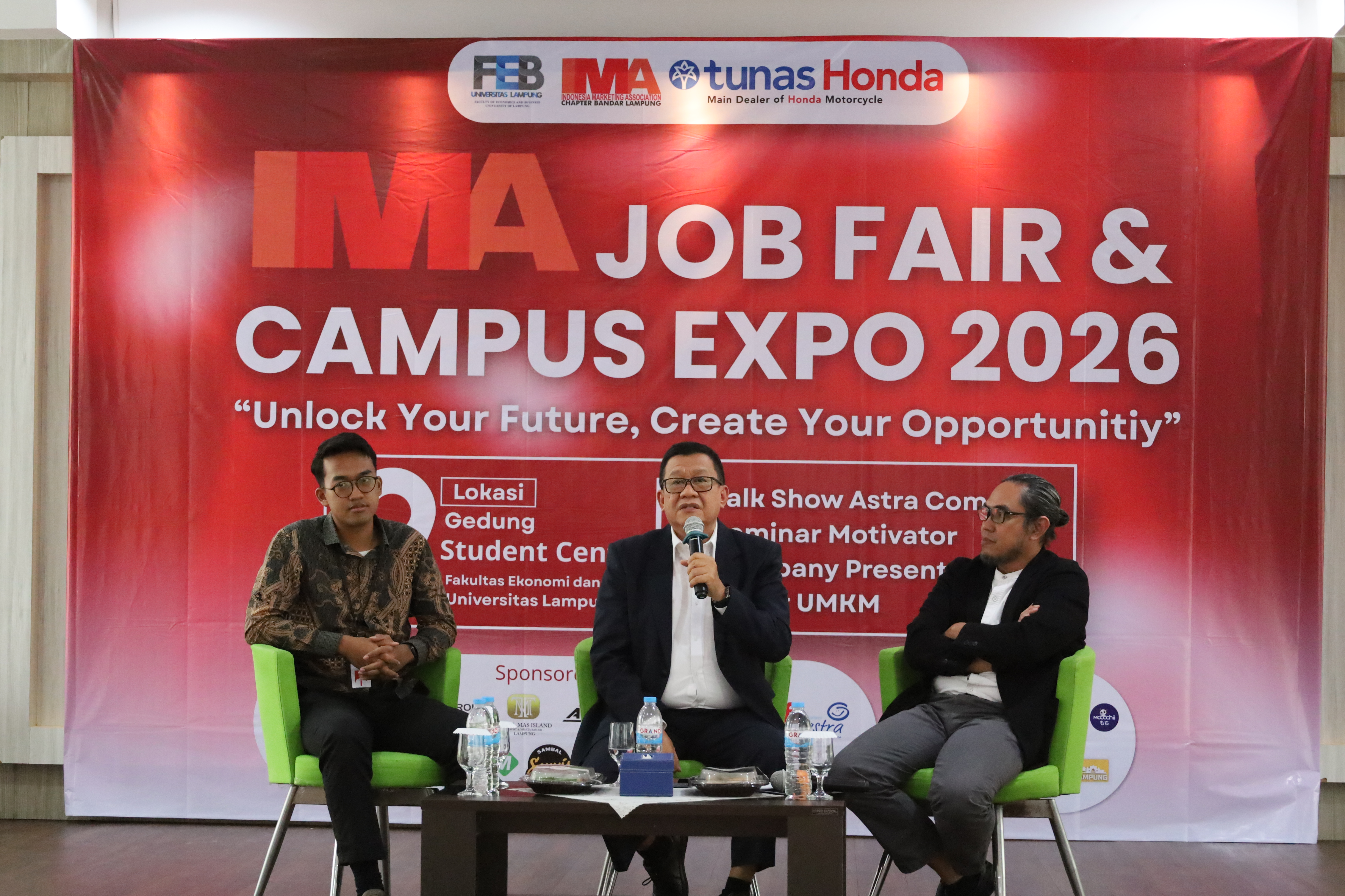 Lewat Seminar IMA Job Fair 2026, FEB Unila Dorong Mahasiswa Berani Ciptakan Peluang Karier Global Lewat Seminar IMA Job Fair 2026, FEB Unila Dorong Mahasiswa Berani Ciptakan Peluang Karier Global