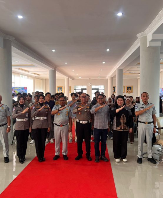 FEB Unila Gelar Edukasi Safety Riding untuk Mahasiswa